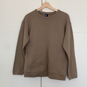 GapFit Longsleeve Crewneck 2 Pockets at the side Kids Size XXL Color Light Brown